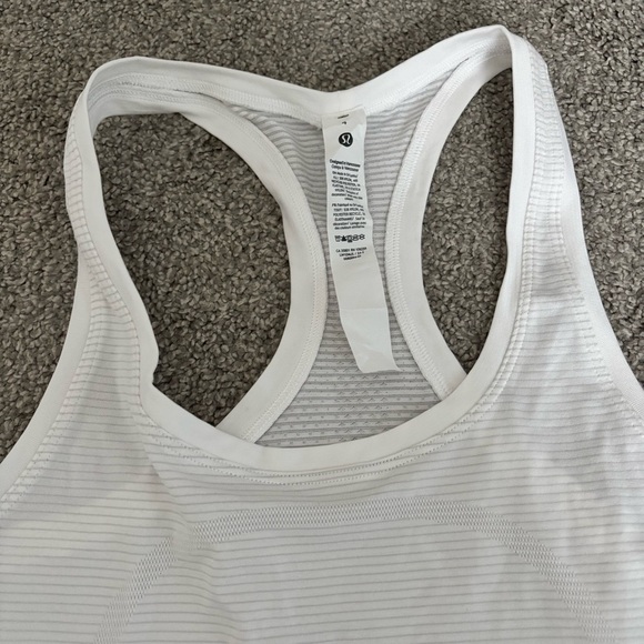 Lululemon Swiftly Tech Racerback Tank Top - Picture 2 of 5